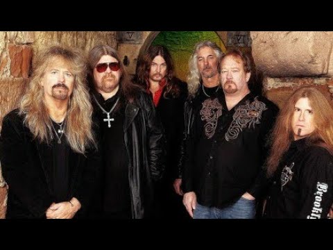 The Music Industry's War On Molly Hatchet