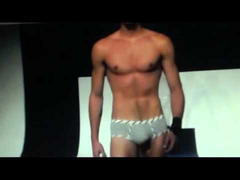 download lagu mp3 mp4 Anunturi Gay Constanta, download lagu Anunturi Gay Constanta gratis, unduh video klip Anunturi Gay Constanta