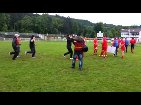 nkjedinstvo.com: Slavlje nakon utakmice Jedinstvo - Iskra