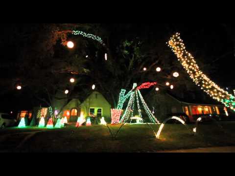 Moore Family Christmas Lights (2012)