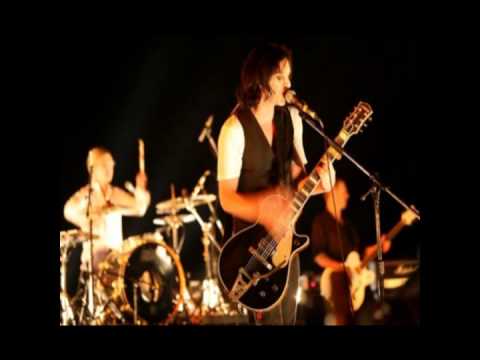 Timo Maas feat. Brian Molko - First Day (Fleps & Piero mix)