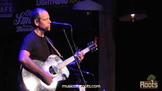 David Wilcox- &quot;Start with the Ending&quot; at Music City Roots live