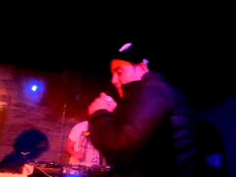 8ºavos. Elekipo Vs Jr. Batallas de Gallos Distrito 56.