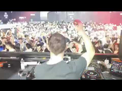 Matthias Tanzmann plays "Tomi&Kesh, Alessandro Diruggiero - In Da Hood" at Audiodrome Club