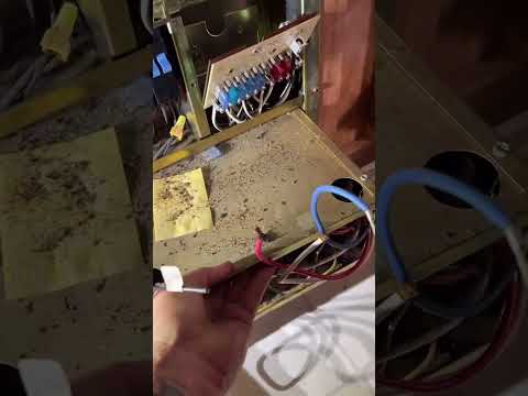Magnetek 6345 RV Converter replacement #rvdiy #rvtech #rvmaintenance