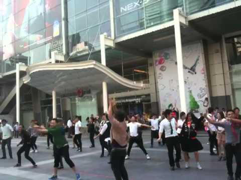 Lenovo Are You Lenovo Thailand bangkok flashmob central world