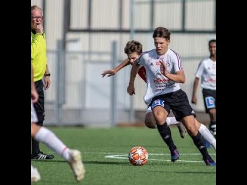 Vänersborg FK U16 tränar