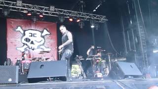 Follow the trail of blood - Combichrist live @Sonisphere France, Amneville 07-07-2012
