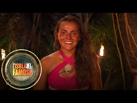 L'isola dei famosi - Cristina Scuccia e l'amore