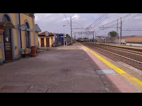 Mrs Chiasso Pisa con e483 DB grigia e rossa