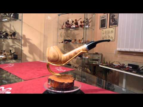 Pipa in olivastro half bent freehand - www.paronellipipe.it