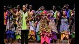 Soweto Gospel Choir Blessed in Concert: Holy City / Bayete