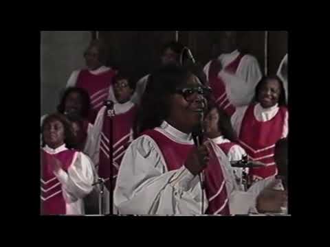 Fellowship Baptist Church Choir feat. Vernon Oliver Price - "Something About God's Grace"
