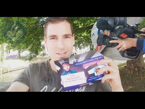 Politie Vraaghetdepolitie.nl en kombijdepolitie.nl. Politie Vlogger Jan-Willem