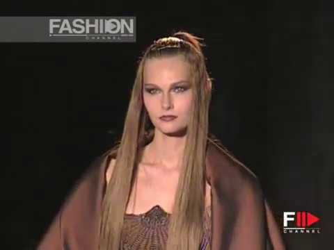 Fashion Show "Fausto Sarli" Haute Couture Women Autumn Winter 2004 2005 Rome 4 of 6