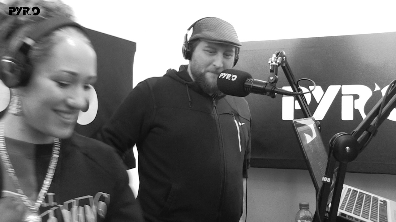 Greg Blackman Performs Live In The Pyro Studio - #FlipLifeRadio - PyroRadio - (12/12/2016)