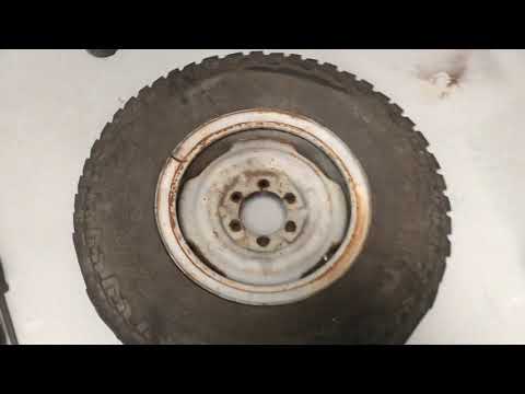 How to dismount tires from split rims Land Cruiser FJ40 FJ45 Landcruiser