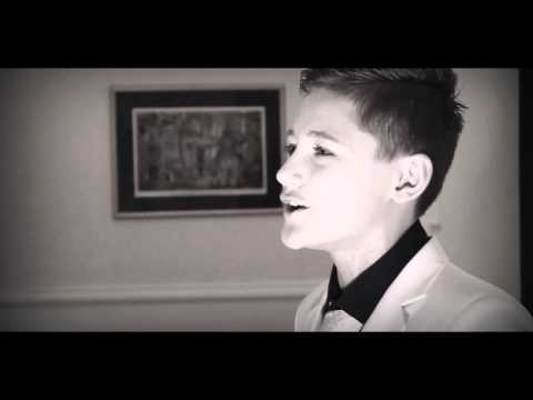 Bakos Attila  - Első dal