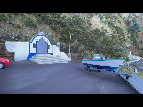 Terçeira, Azores, Portugal- Praia da Vitoria-What to do on a LAZY day in Terçeira-Porto da Vila Nova