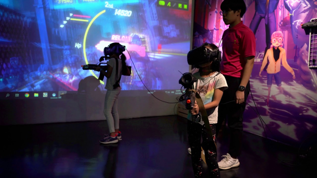 Experience the thrill of a lifetime with HeadRock VR's captivating virtual tour in Sentosa!