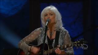 Emmylou Harris sings &quot;Guitar Town&quot; Live at the Ryman 2017 concert in HD