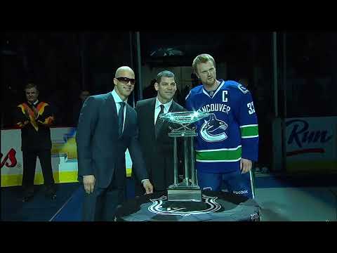 NHL   Oct.22/2011    Minnesota Wild - Vancouver Canucks