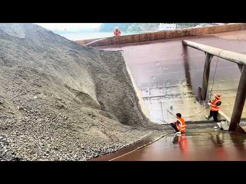 Barge Unloading 4300 Tons of Crushed Iron Ore - Part 3 - Relaxing Video, Smooth Flow - Work on Barge