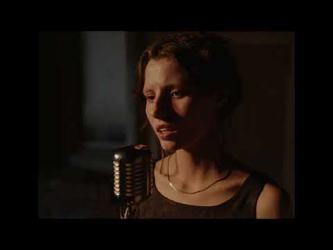 Confessions - Clara Mann