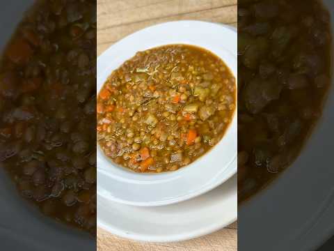 The BEST Italian Lentil Soup! Vegan, gluten free & packed with flavor #soup #recipe #veganrecipes