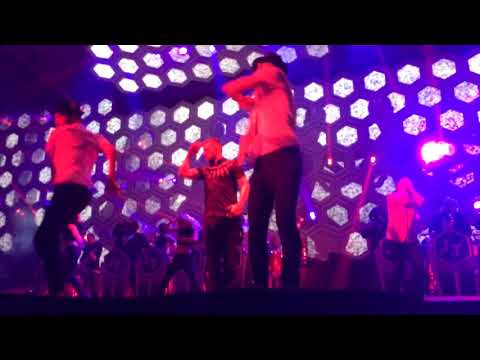 JT 20/20 MD: LoveStoned/I Think She Knows