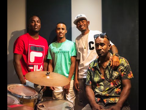 Enn Nuit Sega -  Burning Groove ft Jah Mike, Dominique Vaillant, Yansley  , Olivier Machabe