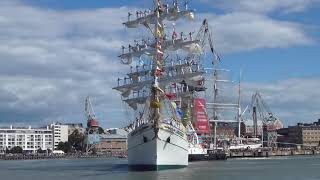 130720 Suurten purjelaivojen lähtö Helsingistä