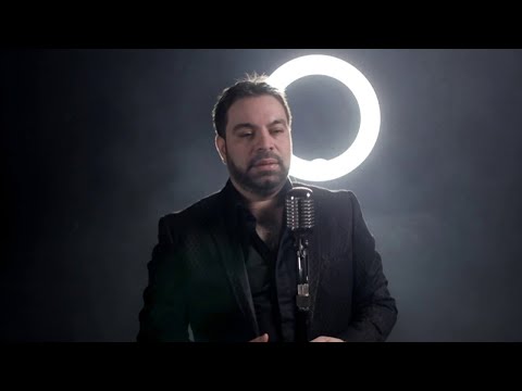 Florin Salam – Privesc la cer si plang Video
