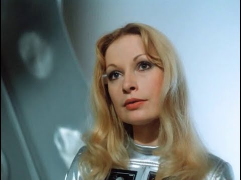 Návštěvníci 01 – The Earth In 2484