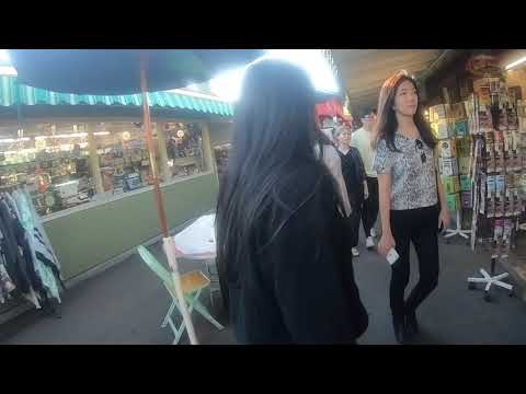 Mercado de agricultores em The Grove, LA