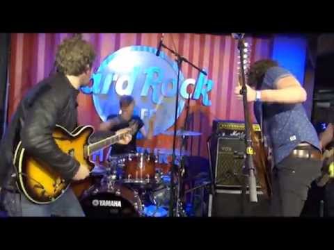 Mary Jane Killed The Cat - Runaway (Live at the Hard Rock Café)