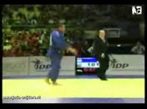 Judo EC 2008 Lissabon Cousins (GBR) - Behrla (GER)