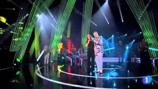 Malú, Tiziano y Miguel Bosé.- El amor es una cosa simple y Linda- TVE 24/12/12.