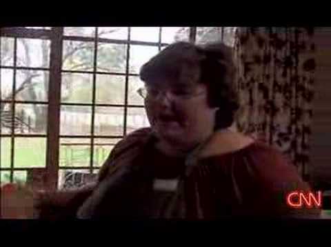 [CNN] Citizens aid South Africa violence victims