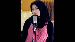 Download lagu SIAPA cover Aura bilqys gasentra pajampangan mp3