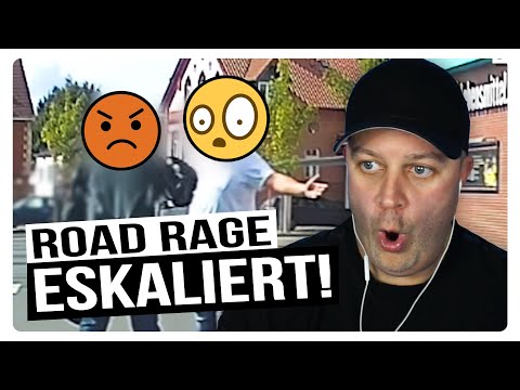 Road rage ESCALATES! Motorcyclist GOES CRAZY! (Dashcam) • Pumba reacts to dashcam footage Germany