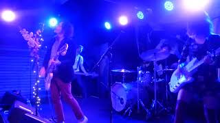 Beach Slang - Atom Bomb (Houston 11.21.17) HD