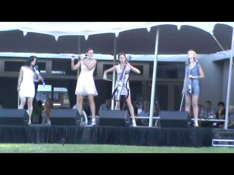 Sterling EQ Stuur Groete aan Mannetjies Roux