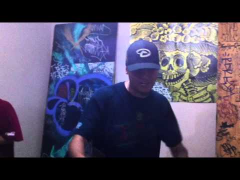 THR cru2 - Malviaje colectivo ft. Fume 871