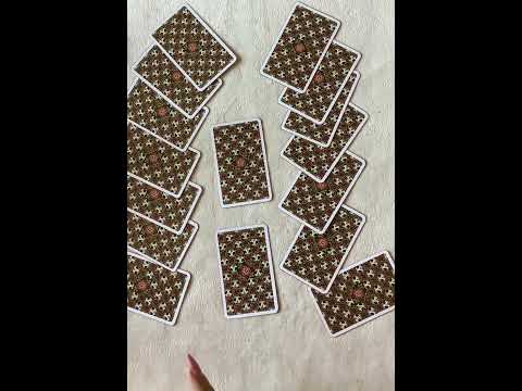 Вопрос: жив или мертв данный человек #жив или мертв #тароданет #таролог #расклад жив или нет #shorts