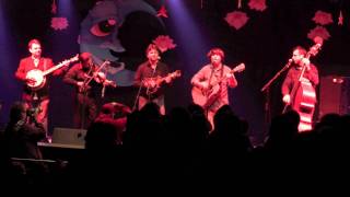 The Travelin' McCourys Featuring Keller Williams - Hobo Song