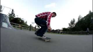 preview picture of video 'helston skatepark run'