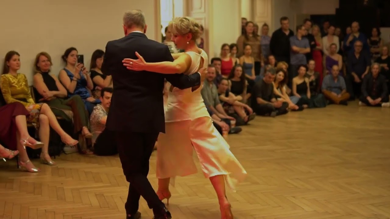 Video thumbnail for Katalin Czidor and Tihamér Bogdán – Adelina by Edgardo Donato at El Sabor de Hungría 2025