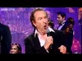 Eric Idle performs 'Always Look on the Bright ...