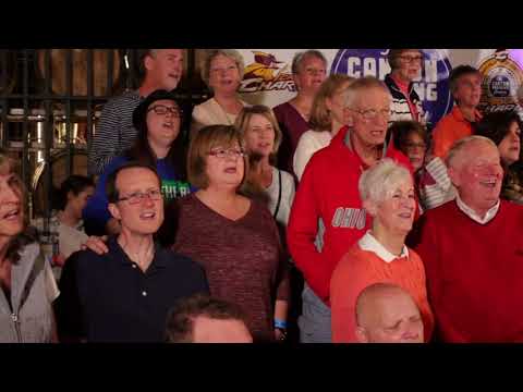 Free Fallin' - SingStark! remembers Tom Petty